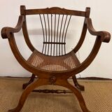 Wooden yuyu armchair