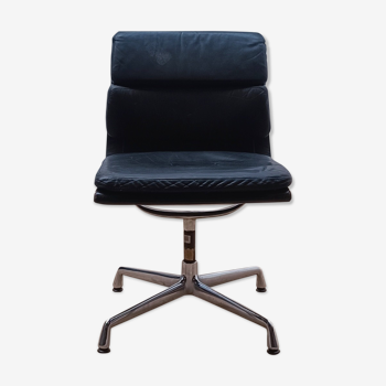 Fauteuil Soft Pad EA205, Charles & Ray Eames, Vitra