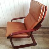 Fauteuil "Poang" par Noboru Nakamura