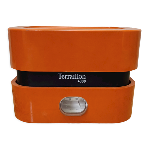 Orange terraillon