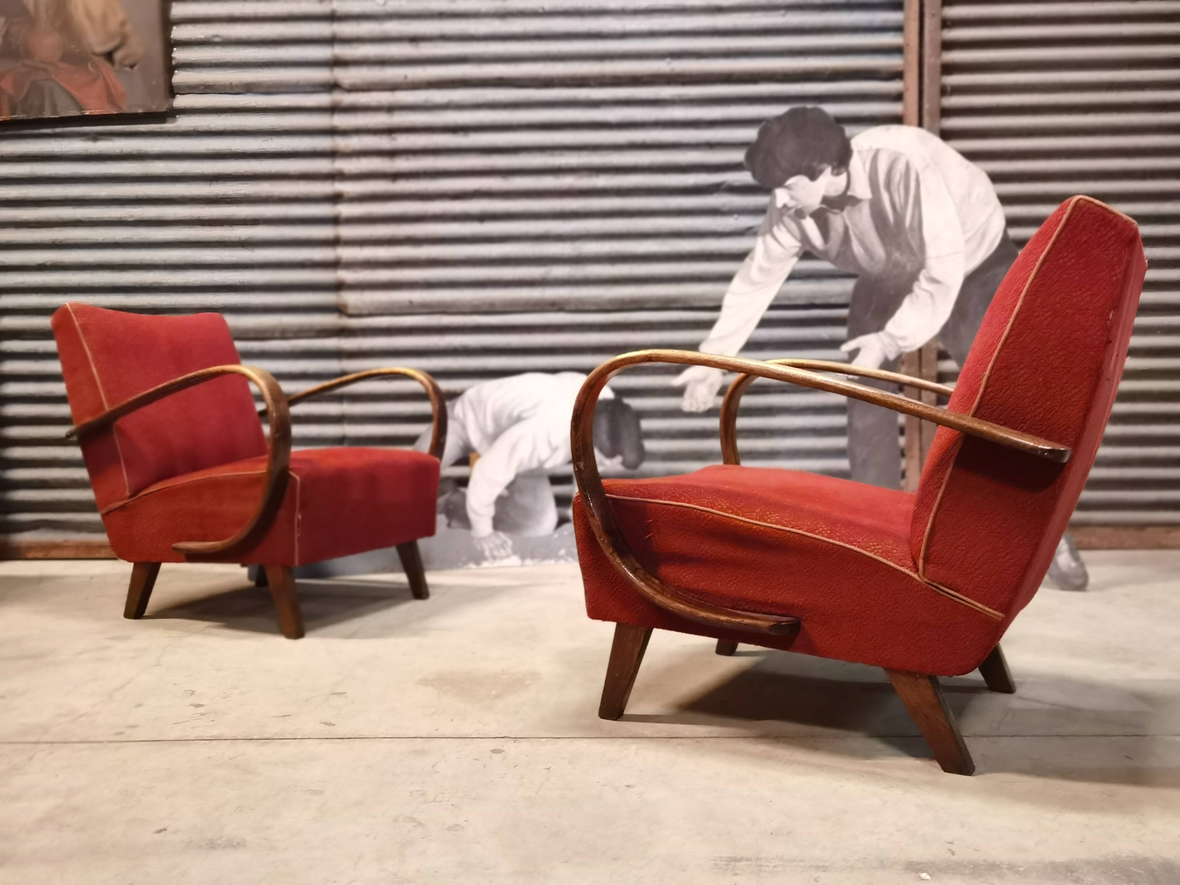 Pair of H 410 armchairs by Jindřich Halabala for Up Zavody