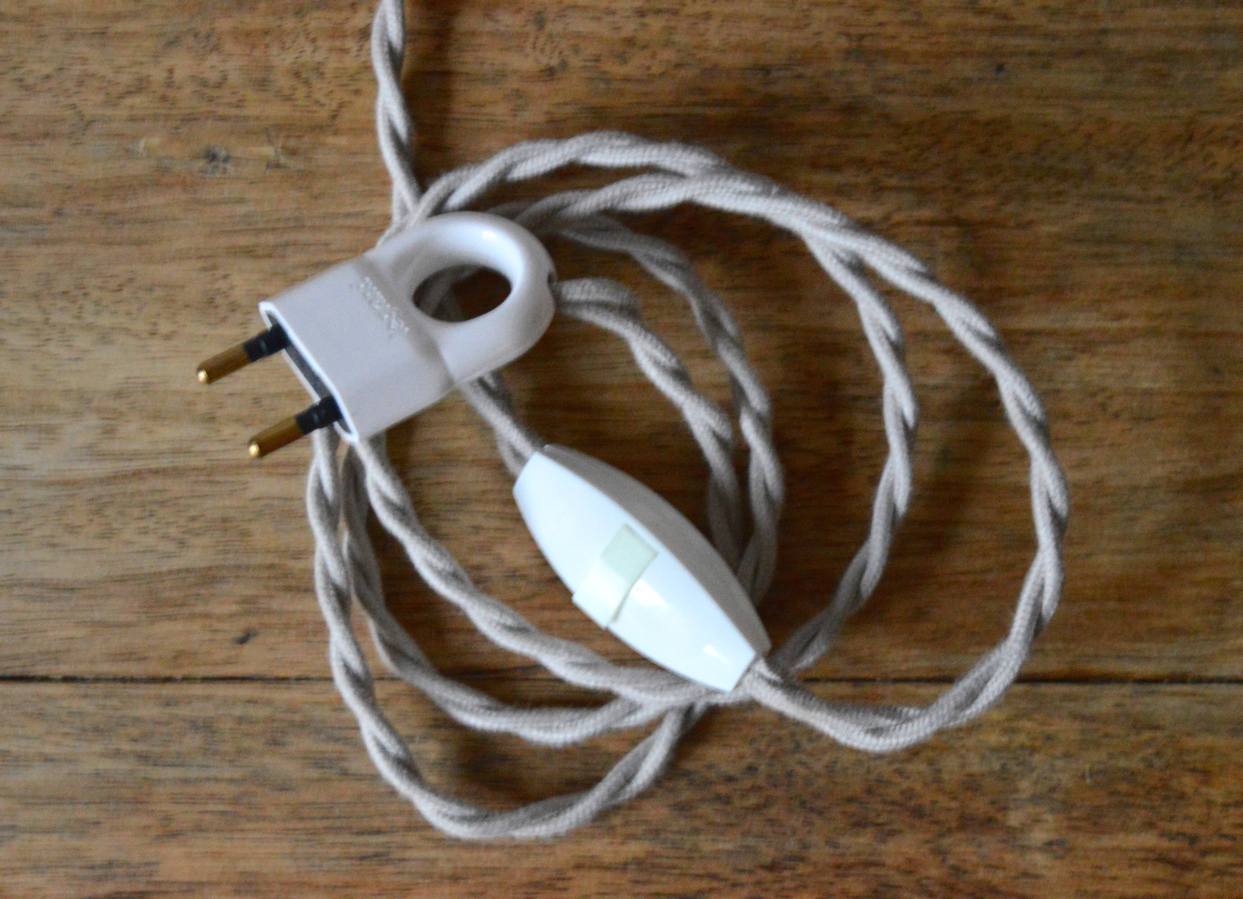 Rope and sandstone lamp