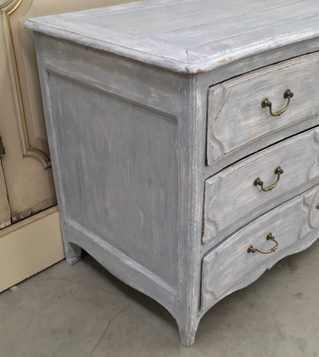 The 18th century Provencal painted Dresser