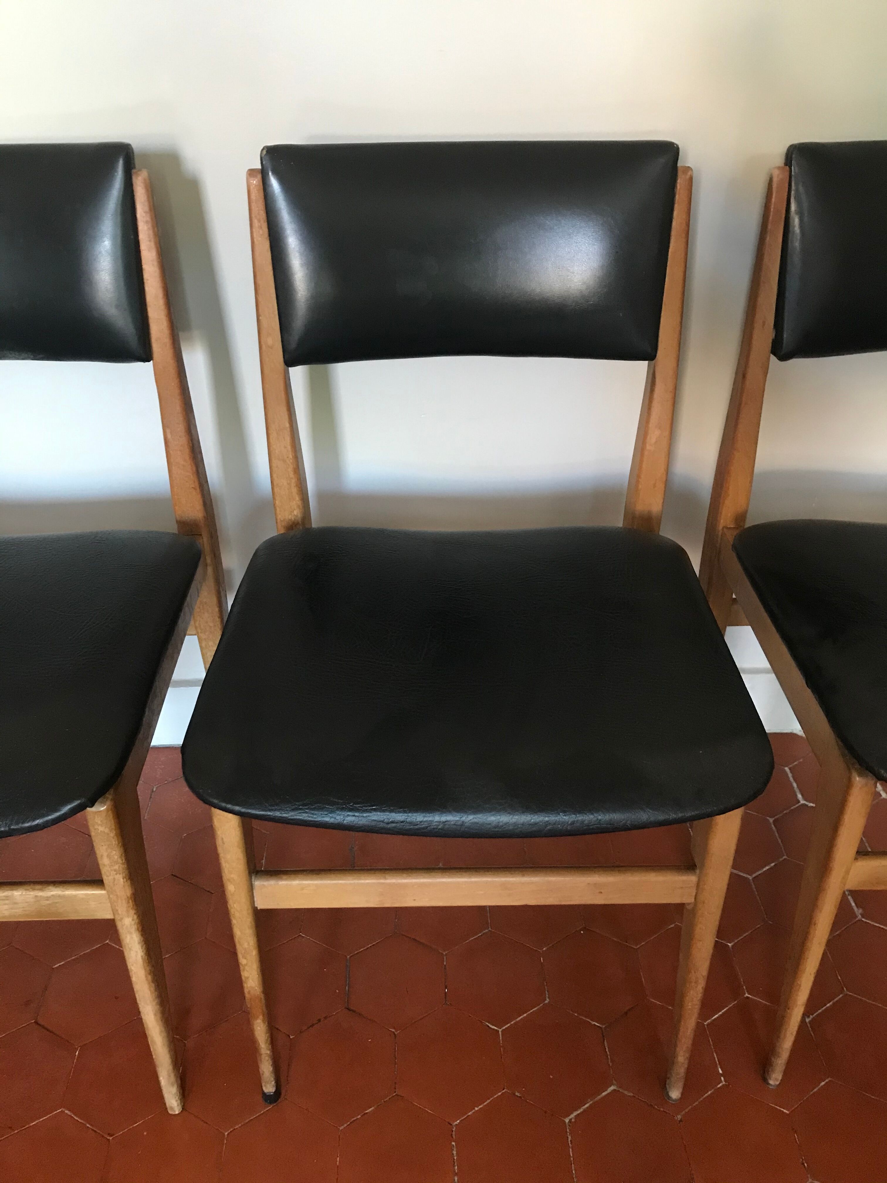 Lot of 4 Scandinavian chairs - wood and black skai