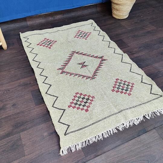Tapis berbère marocain kaki clair
