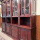 Bibliothèque anglaise avec échelle