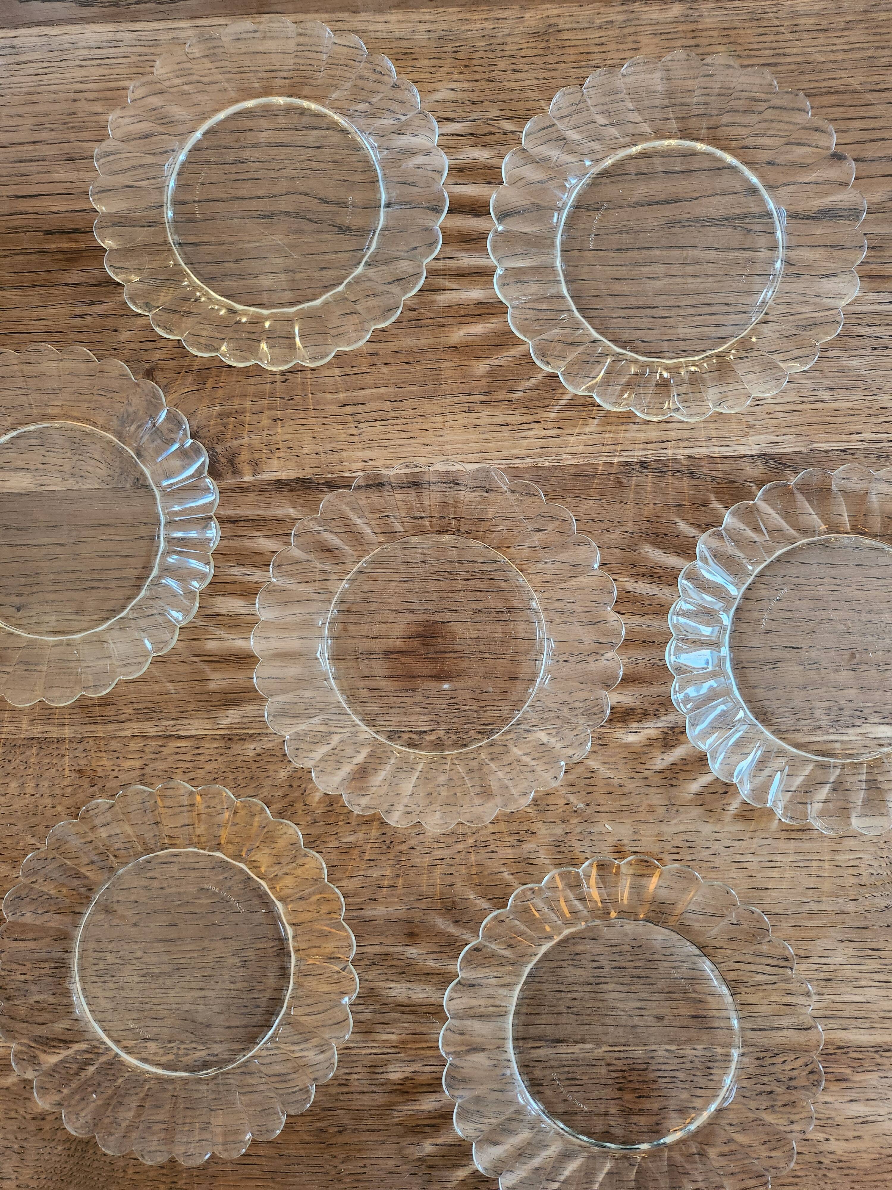 7 dessert plates Duralex Marguerite