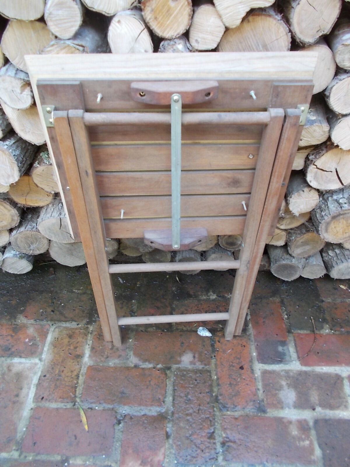 Folding side table
