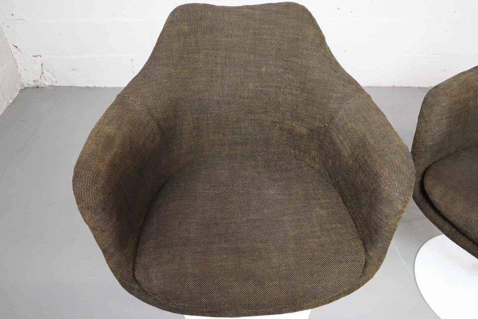 Set of four Eero Saarinen Swivel Tulip Armchairs Model 150, 1970s by Knoll Int.