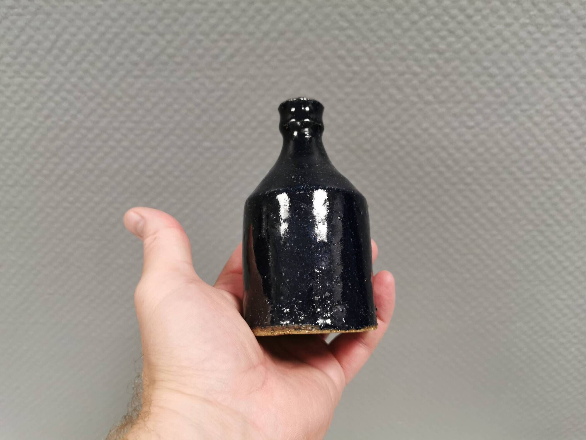 Miniature vase by Peter Fitzner (PF) in stoneware with dark blue glaze