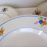 Set of 4 vintage dessert plates from the Gien factory, Nice model, in porcelain
