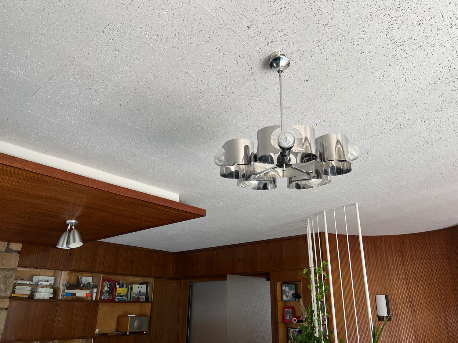 Suspension Space Age