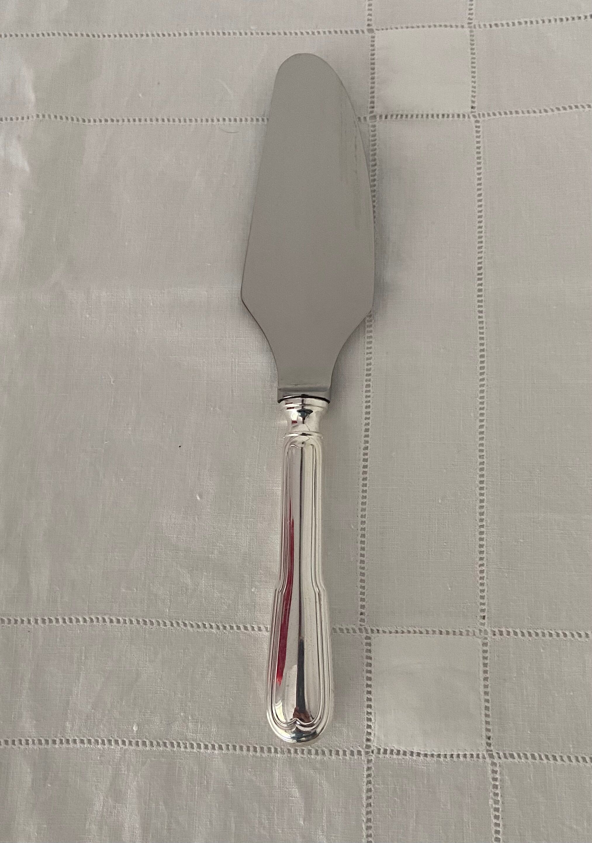 Silver metal pie knife
