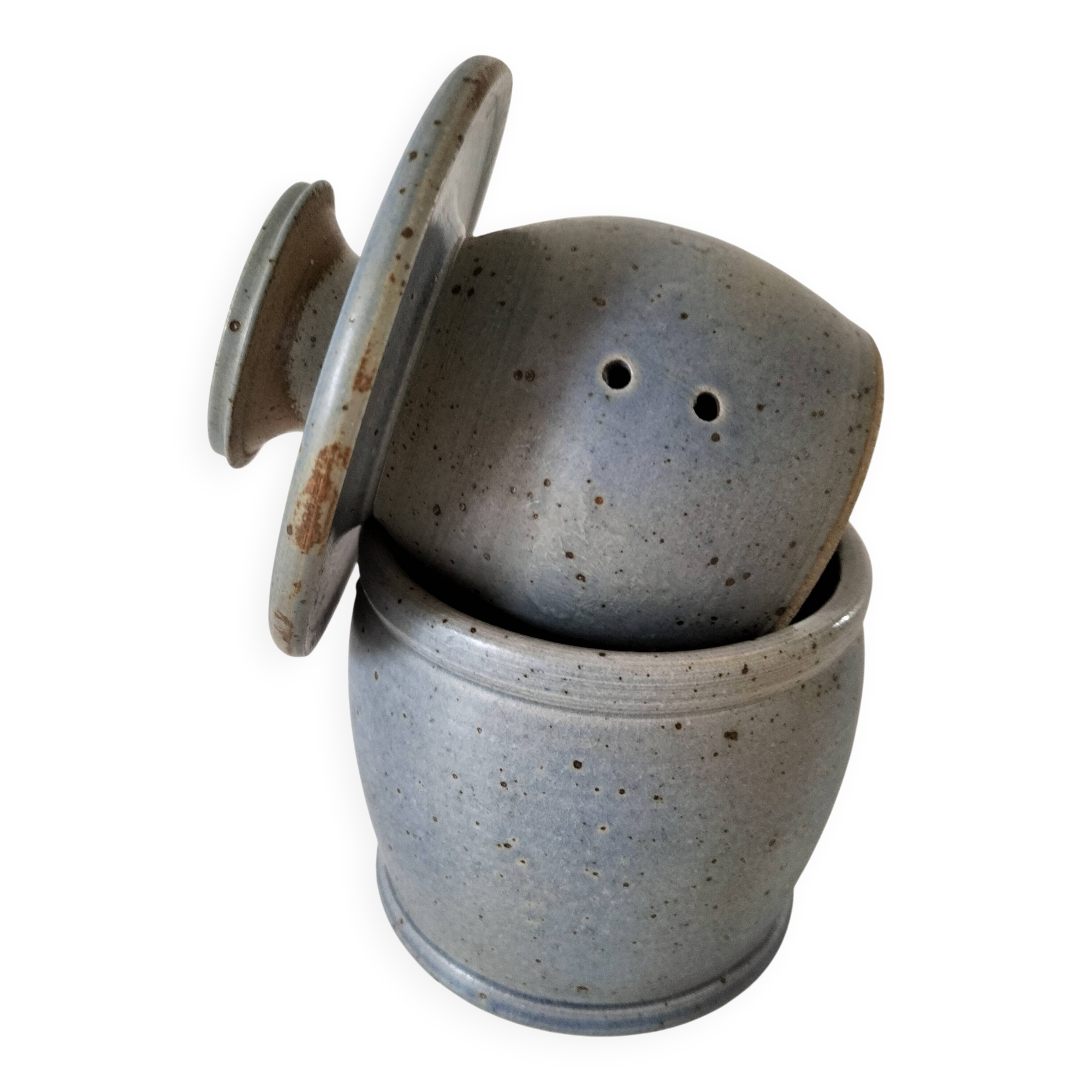 Beurrier à eau en grès artisanal bleu-gris moucheté