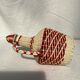 Dame jeanne bonbonne en plastique blanche et rouge dimension : hauteur -25 cm-