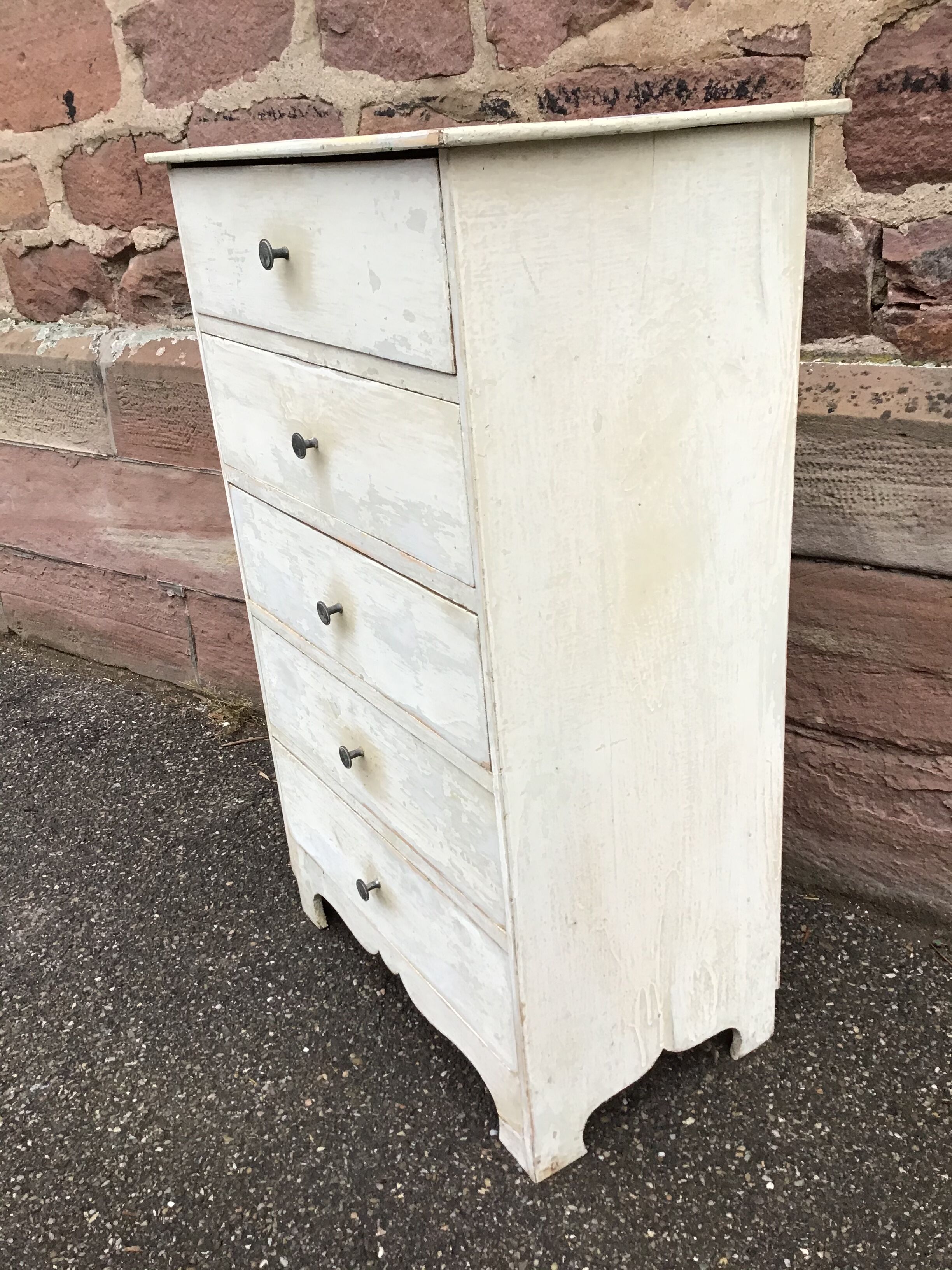 Furniture with industrial drawers fir 50s