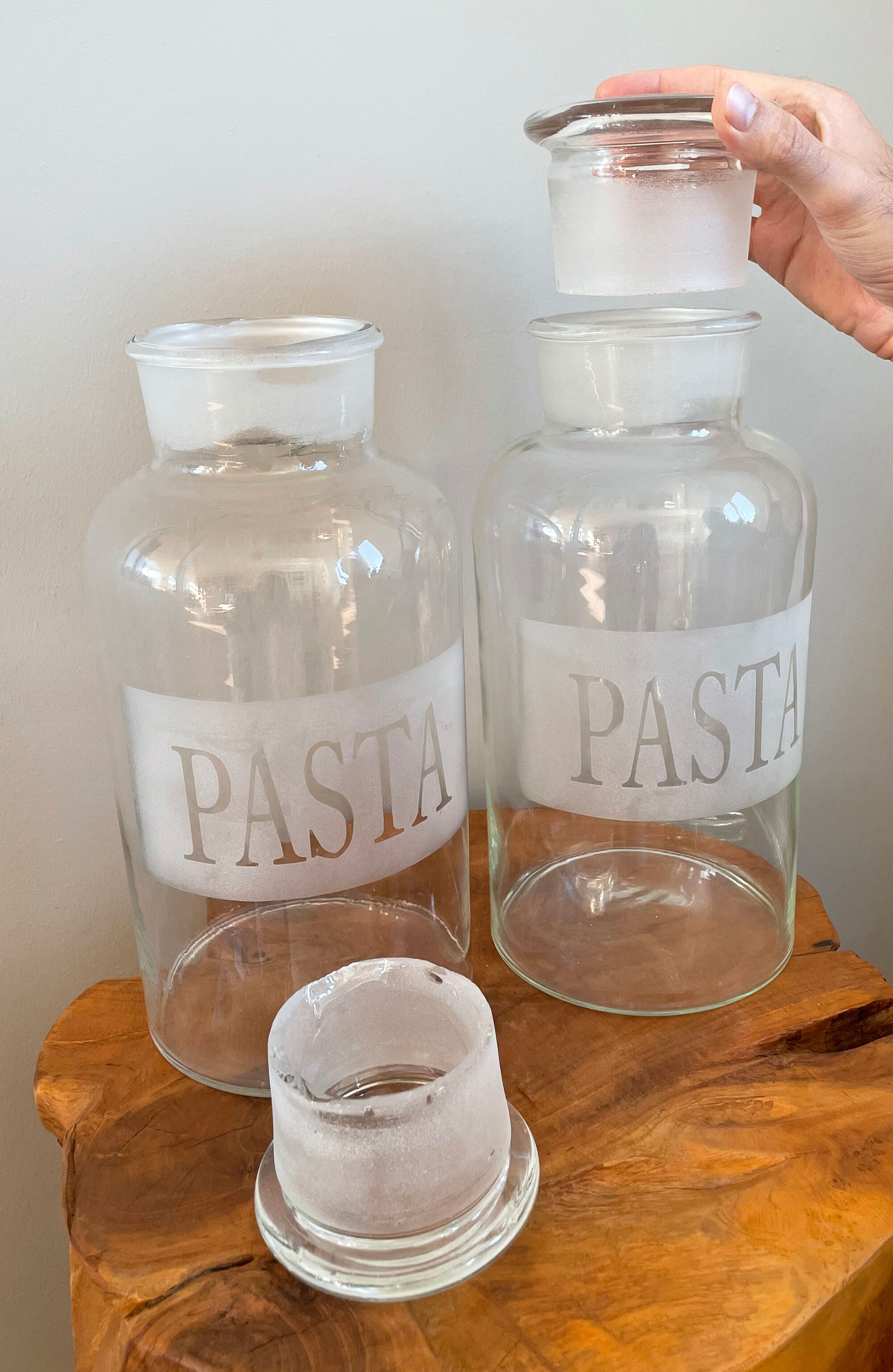 Set of 2 Large Glass Pasta Jars with Stopper Lids, 4 Litre Pasta Containers