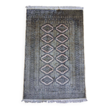 Handmade Pakistani Bukhara rug 188x122cm