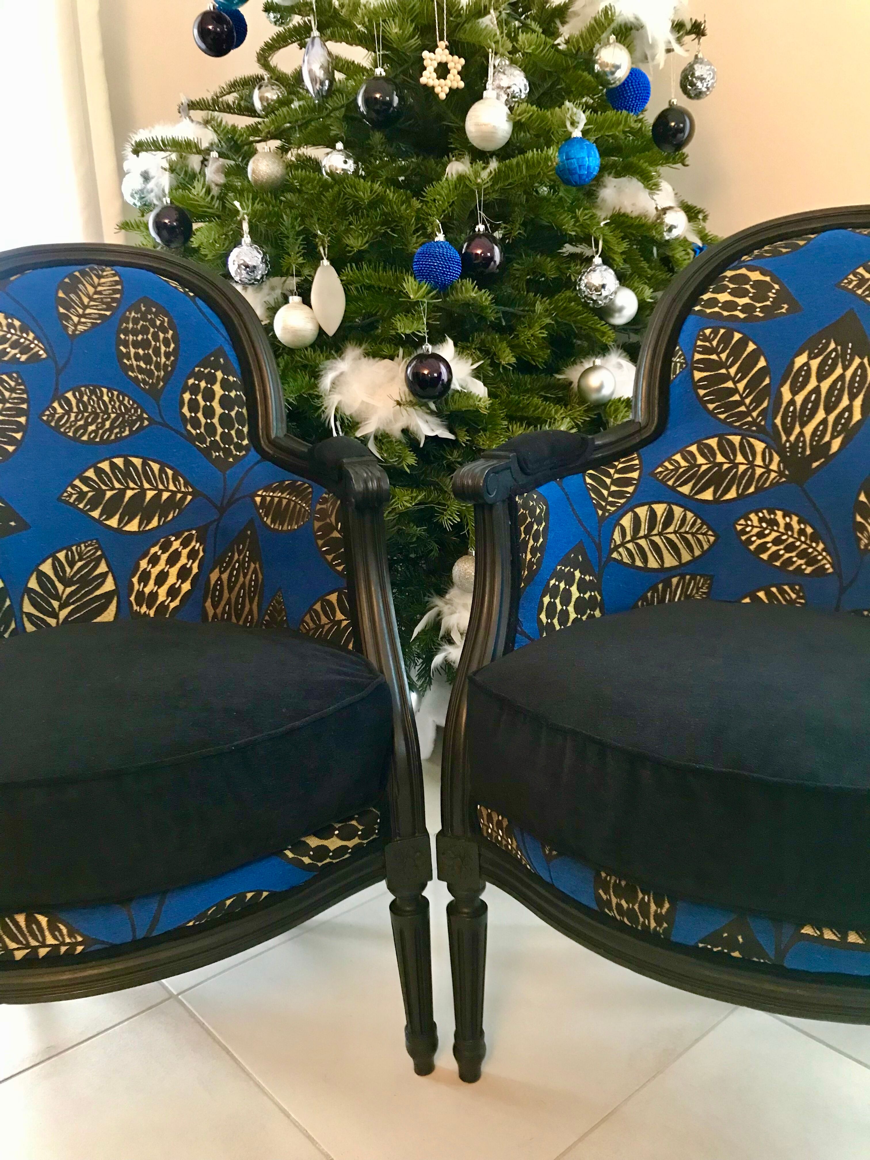 2 fully restored antique bergère armchairs
