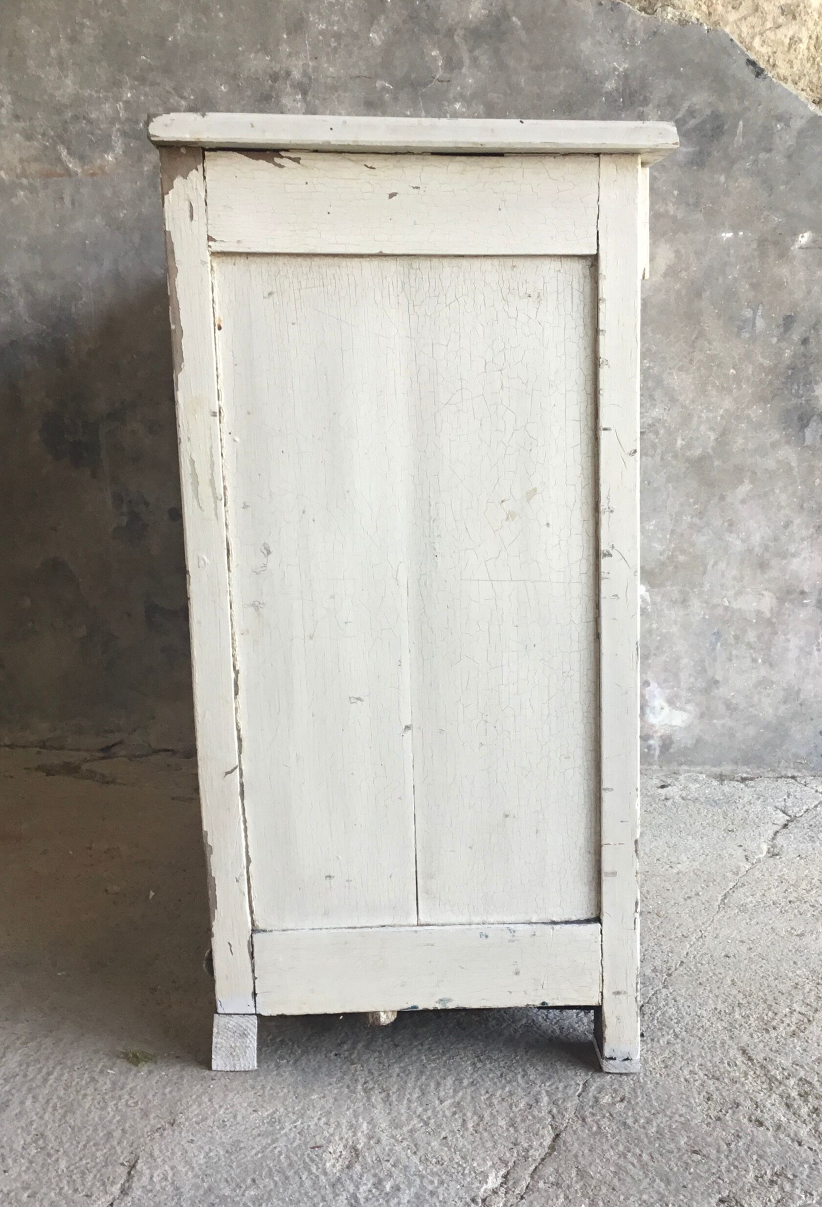 White parisian sideboard early twentieth century