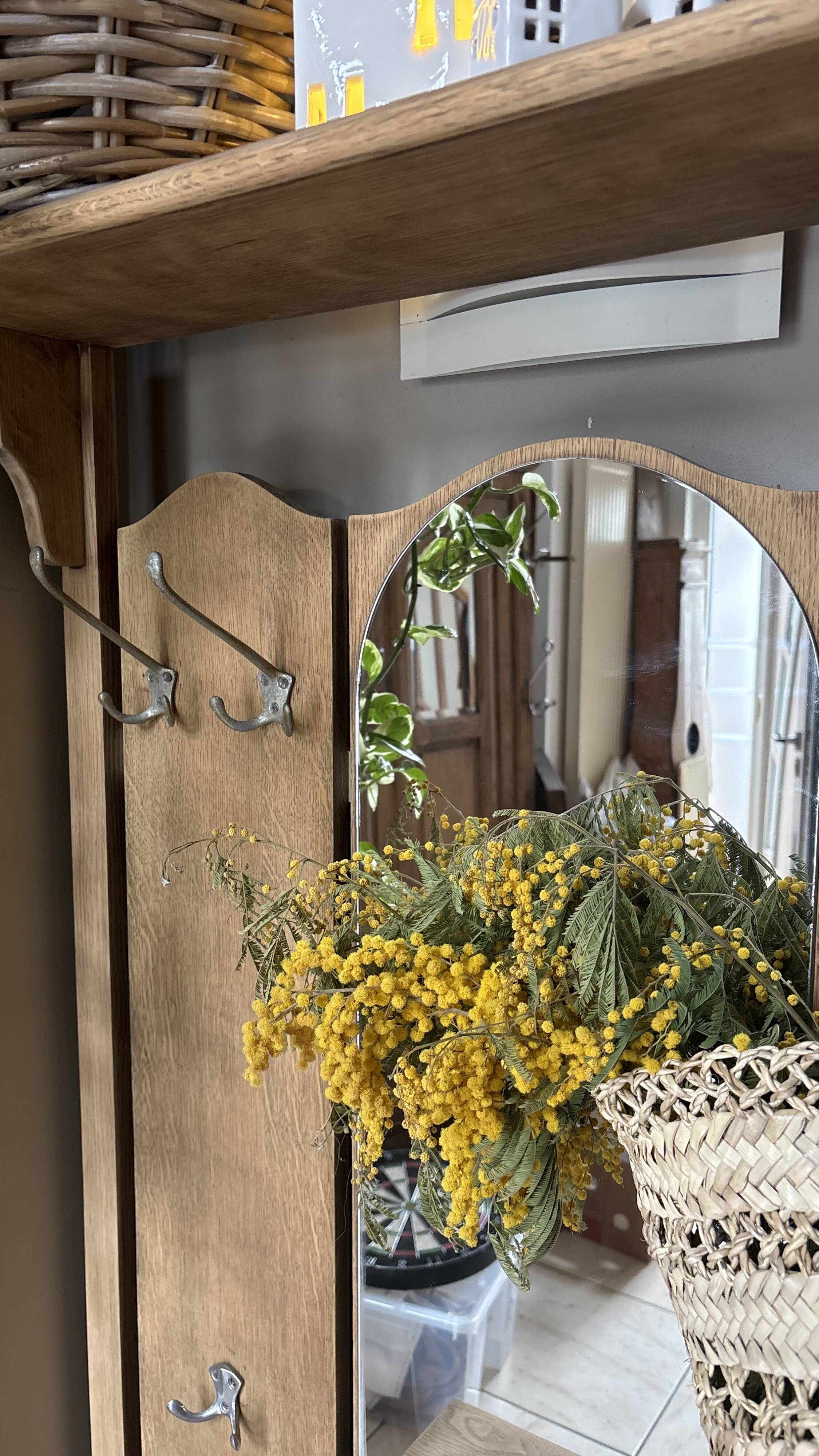 Art Nouveau style coat rack from the 60s/70s.