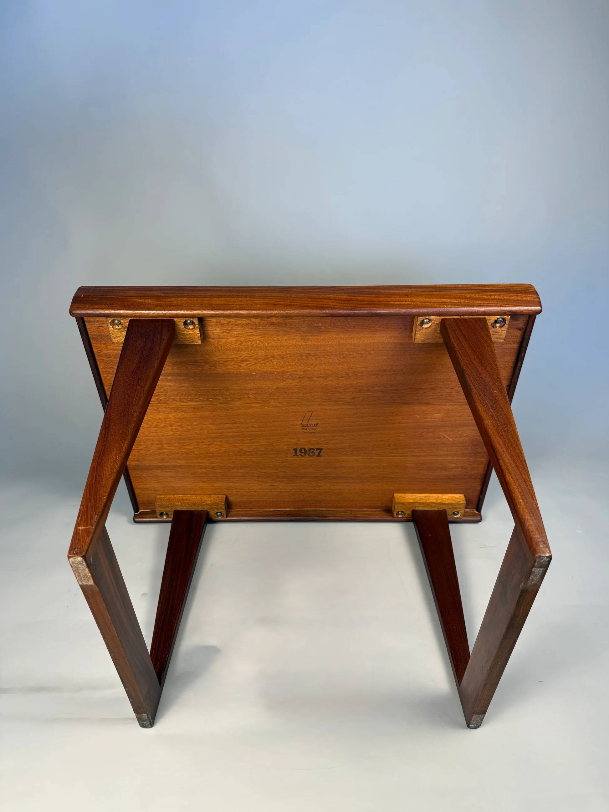 Table basse Lovig, Danemark, 1967, design scandinave