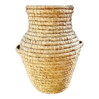 Braided wicker jar