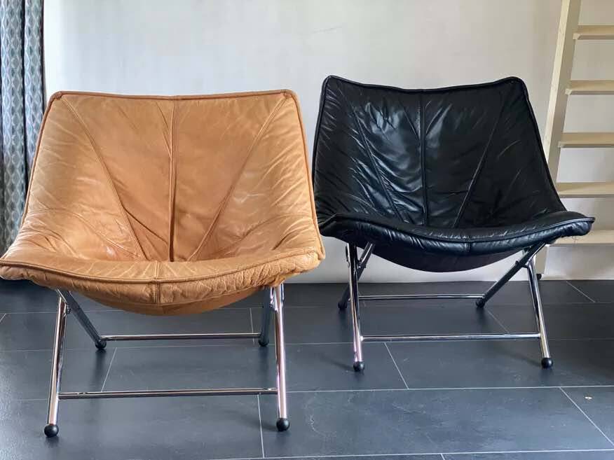 Pair of Molinari Easy Chairs by Teun van Zanten