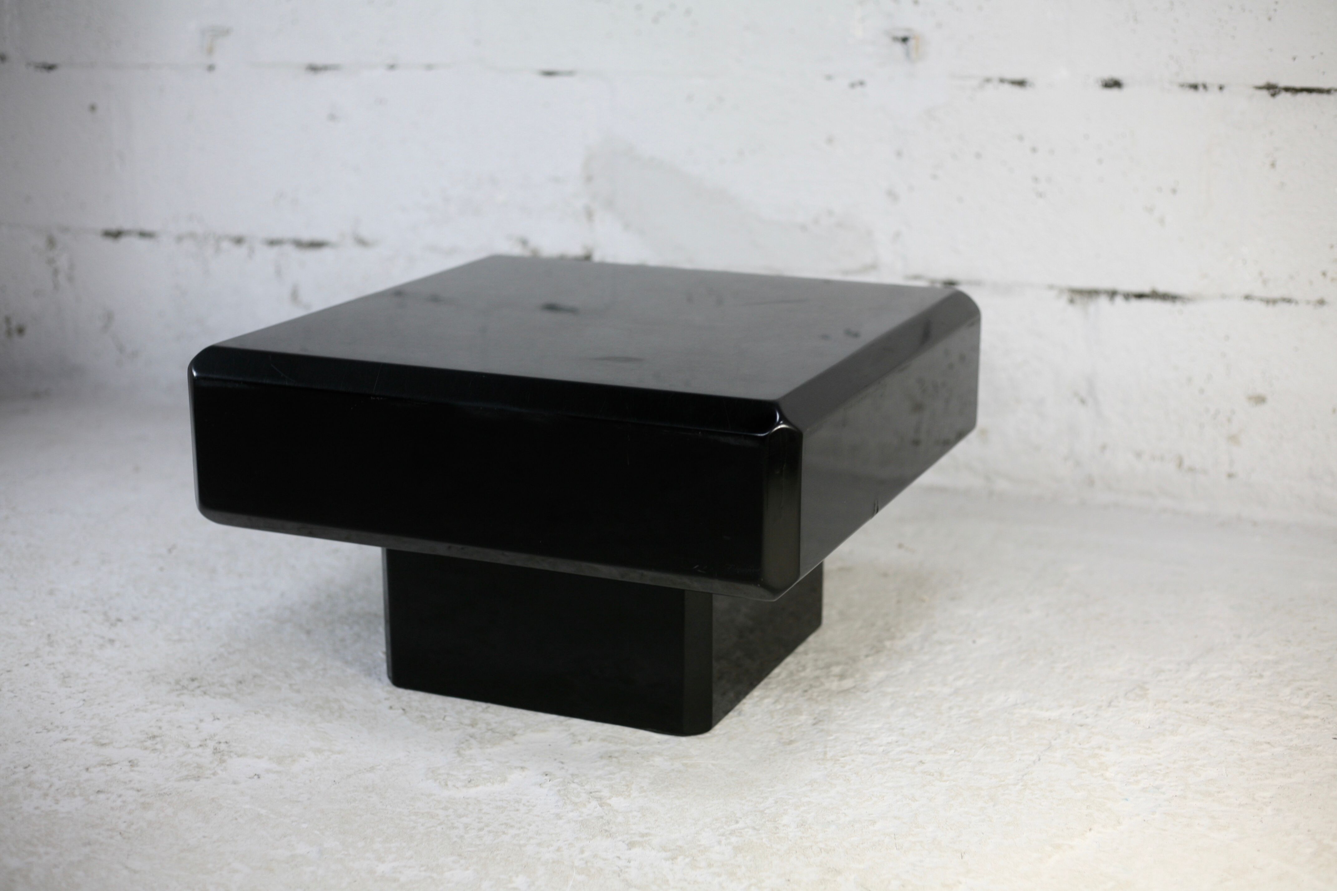 Black lacquered wood coffee table, France, circa 1970