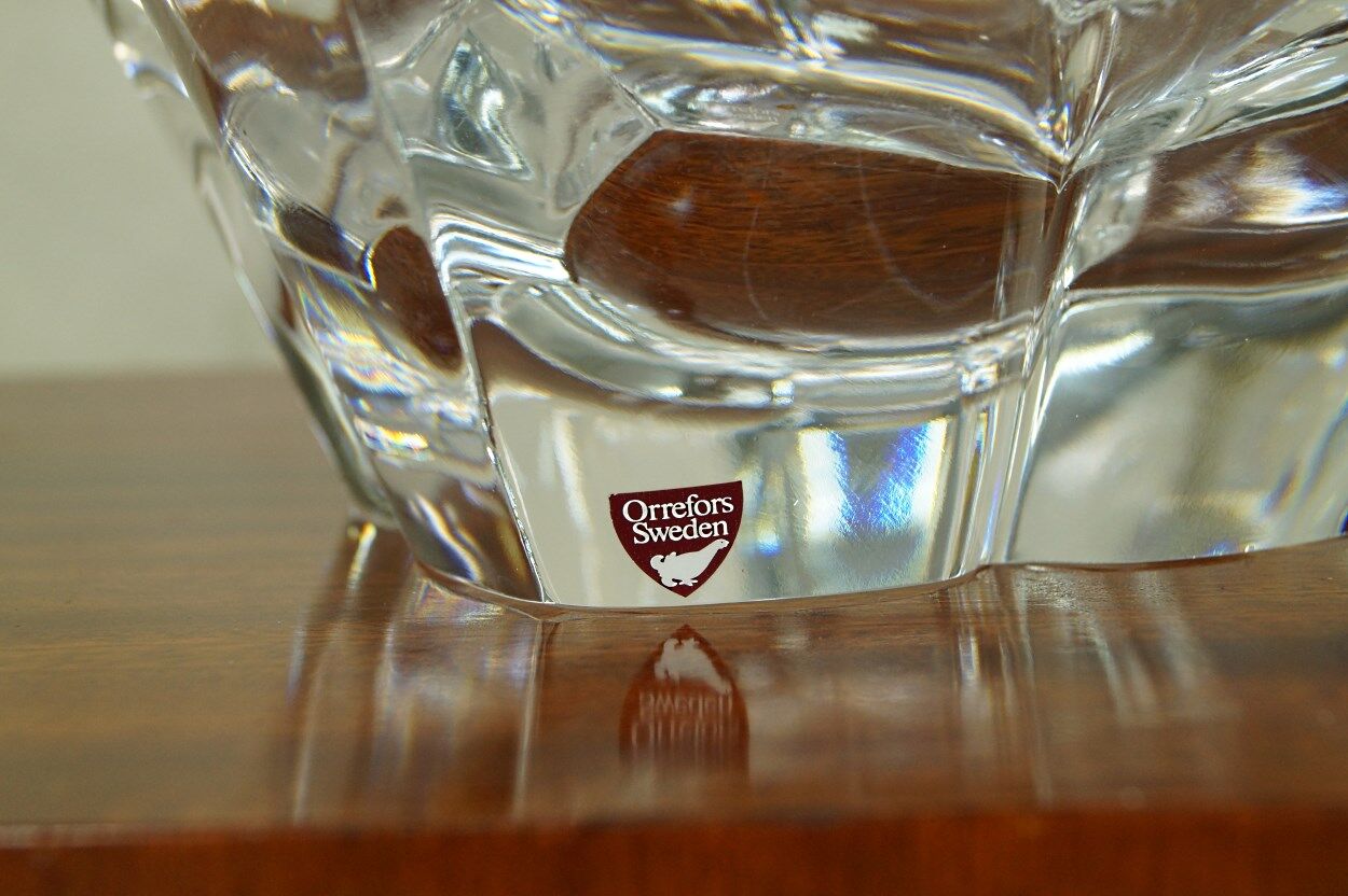 Crystal bowl by Sven Palmqvist for Orrefors, 1960