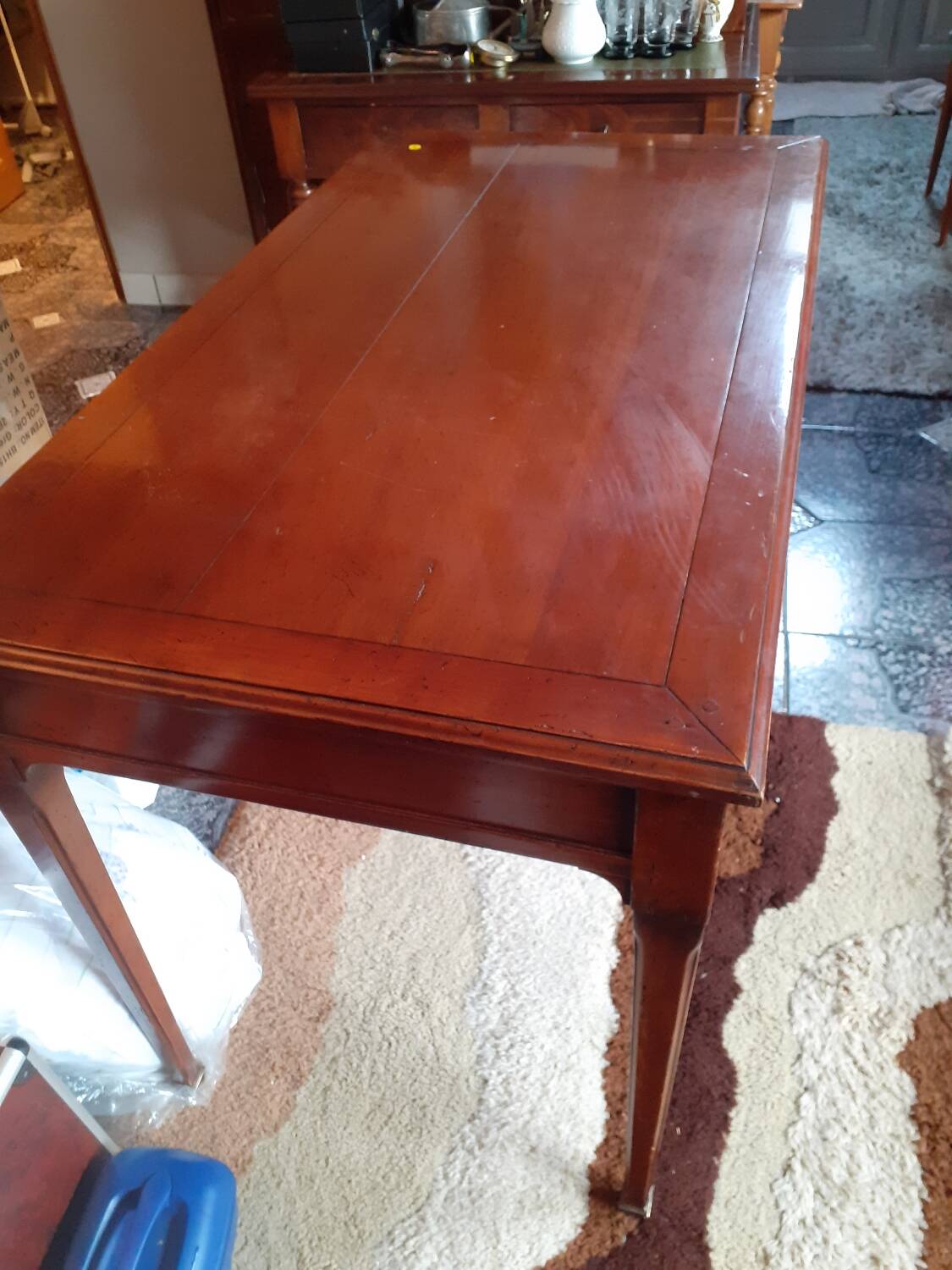 Bureau style XVI