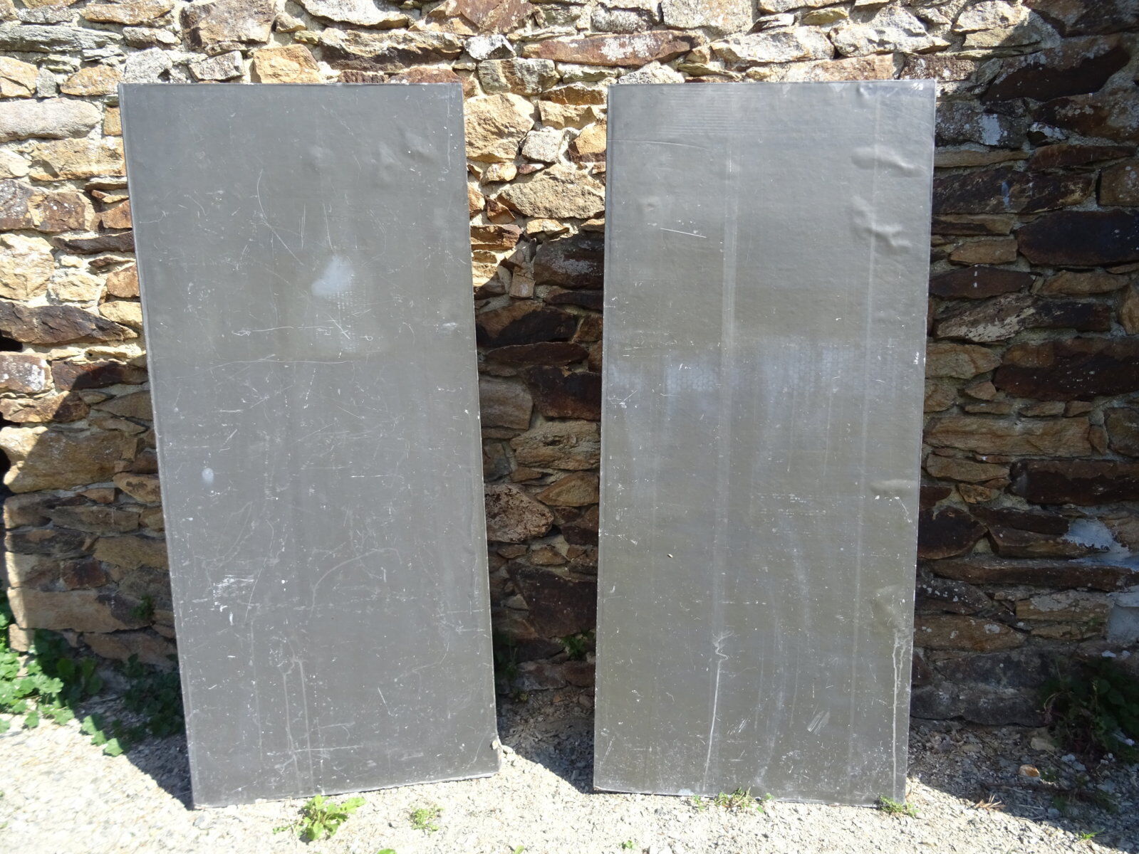 Console présentoir magasin de fleurs, design minimaliste