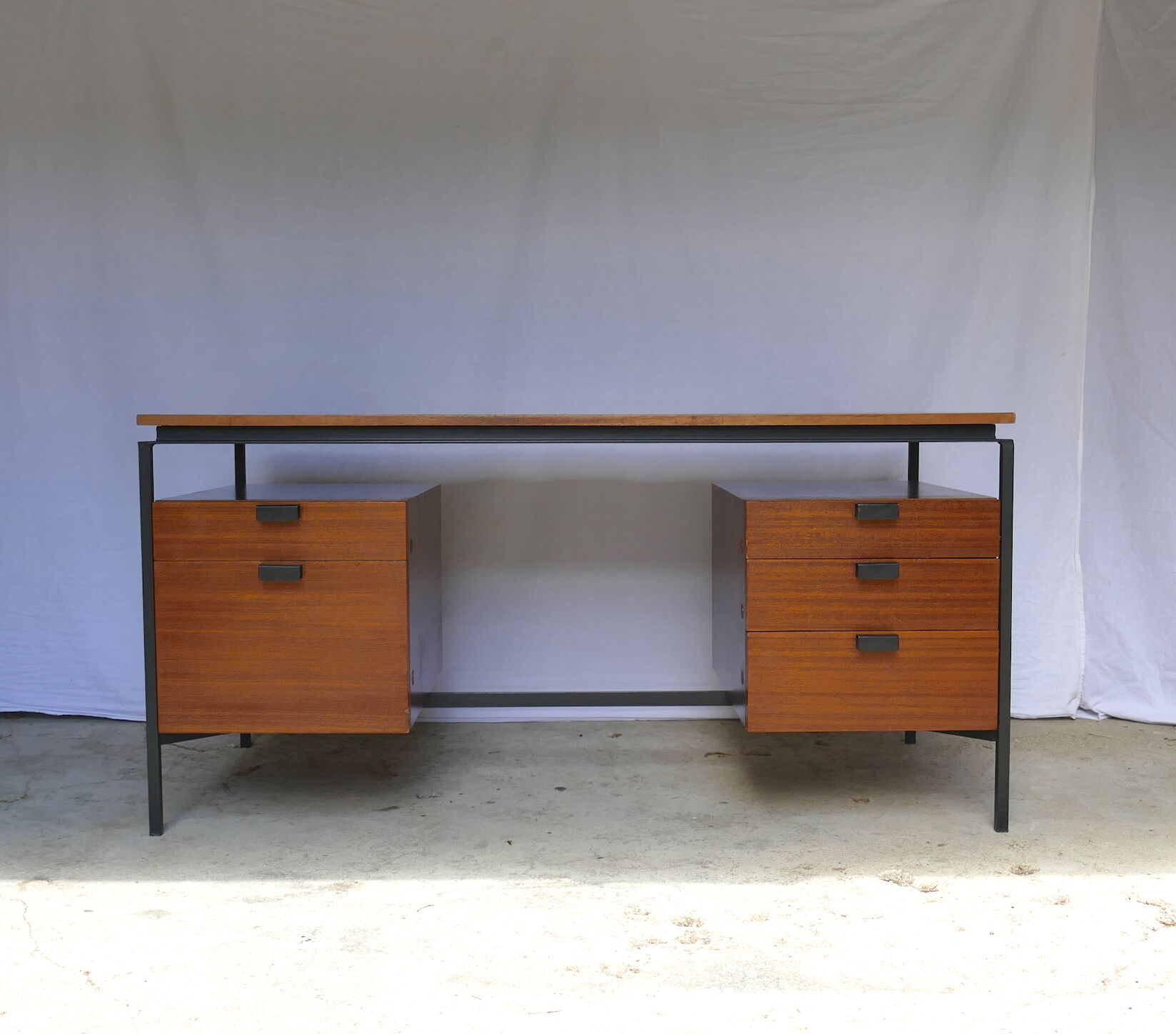 Office CM172 by Pierre Paulin 1950