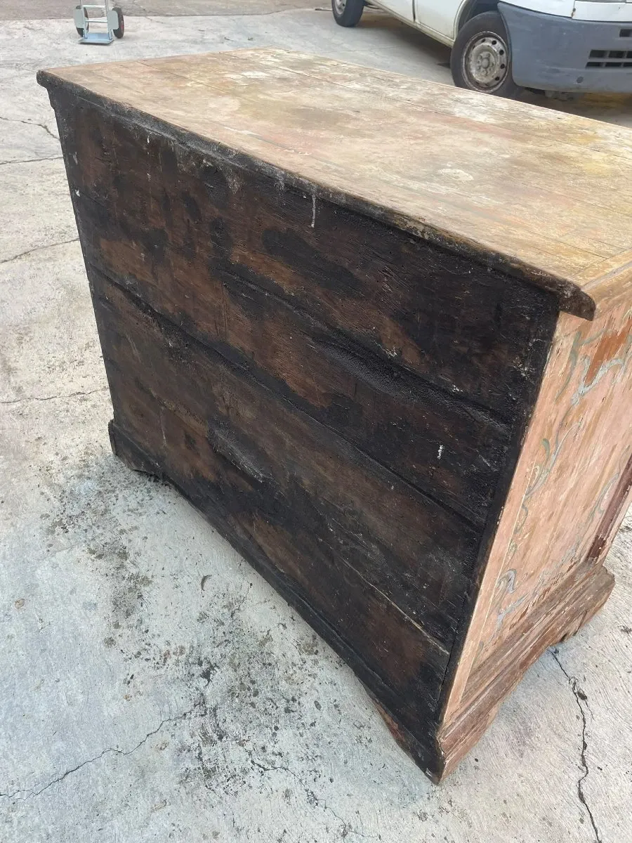 Antique wooden chest of drawers, Tuscany 17th century