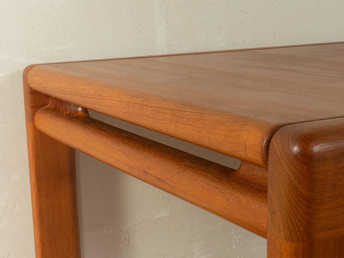 Table carrée en teck, de Grete Jalk, Glostrup Møbelfabrik, années 1960