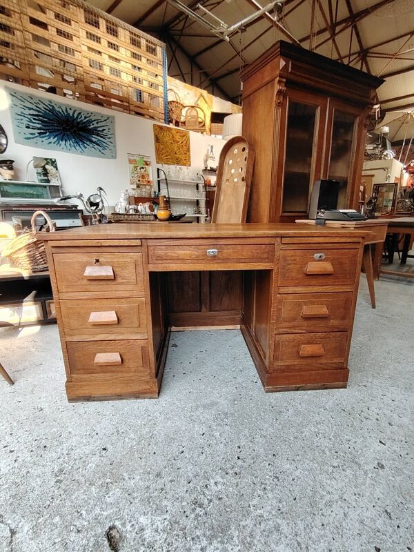 Bureau Ministre à double caisson et tirettes en chêne massif - 1940