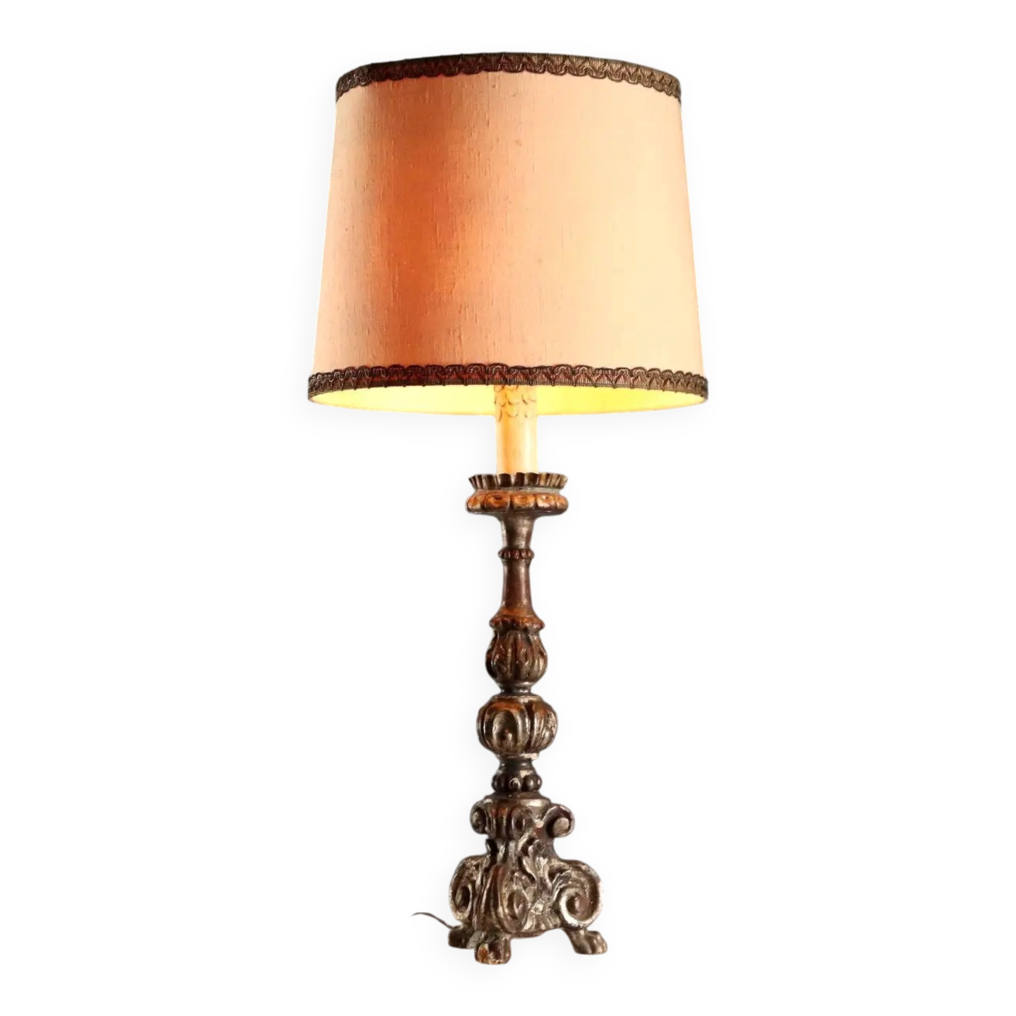 Lampe ancienne en bois sculpté doré, Italie, XIXe siècle