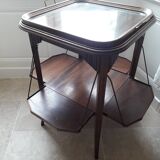 Empty table with bar flap