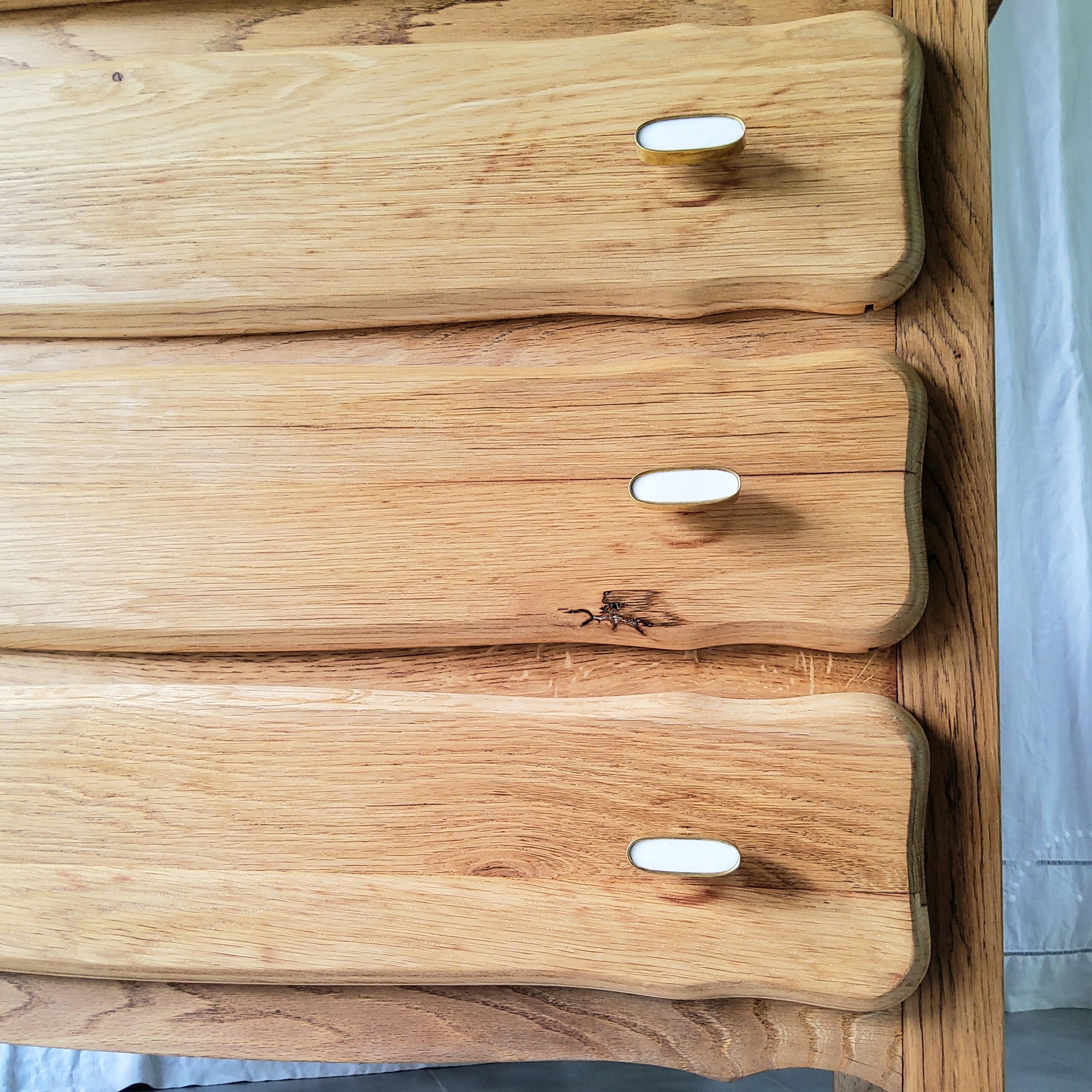 Vintage chest of drawers