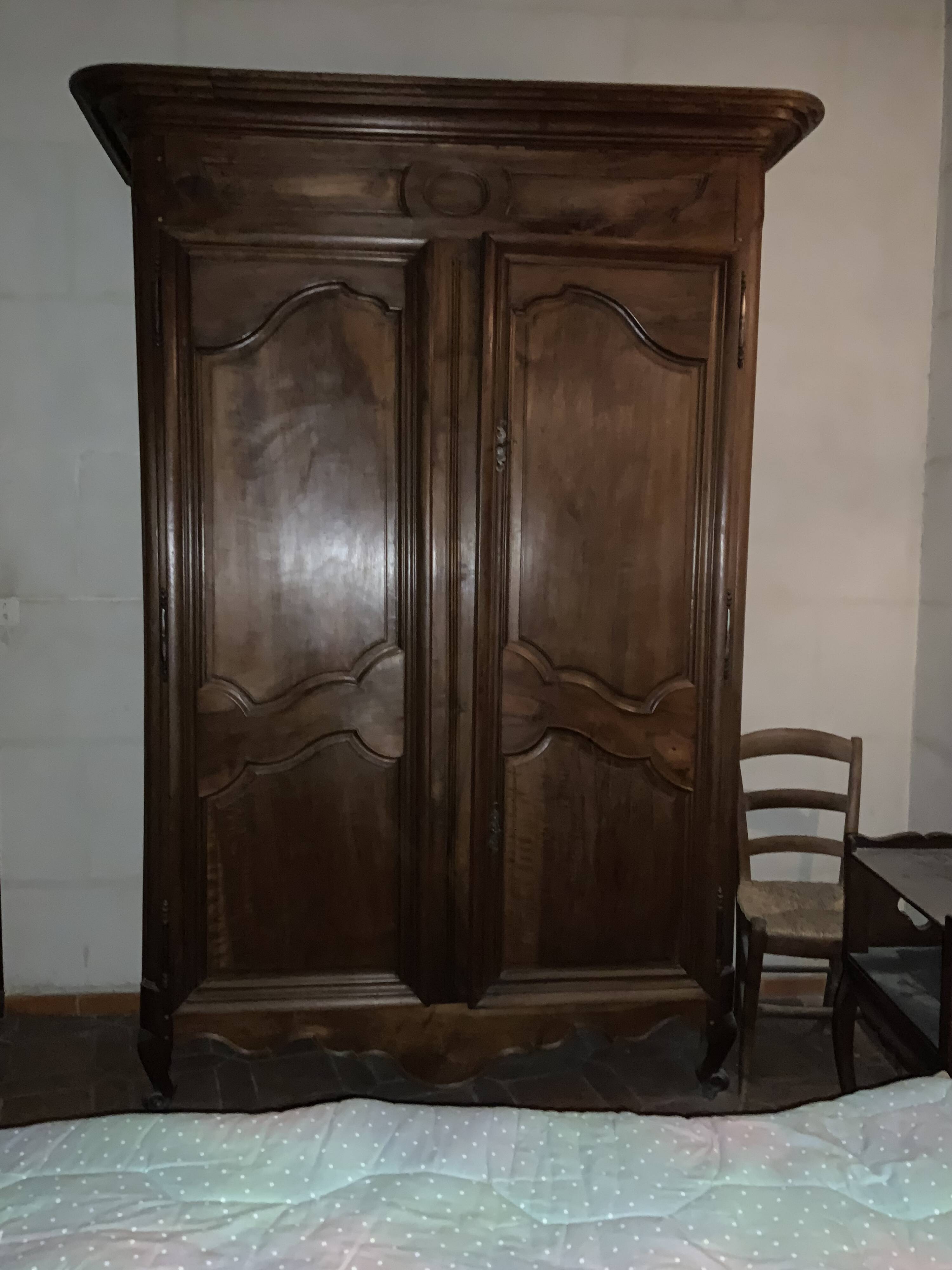 Armoire provencale