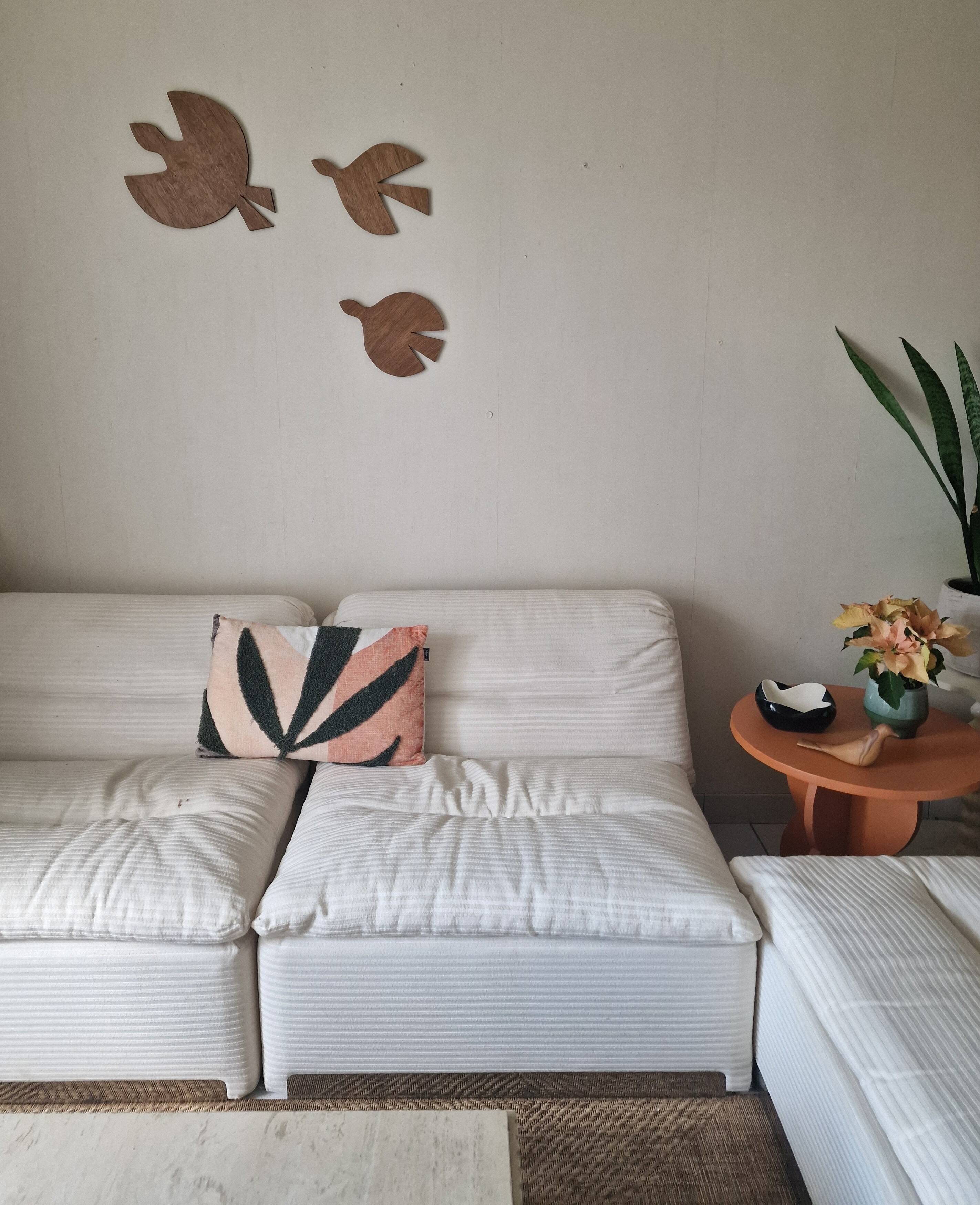 Wooden bird trio for wall decoration