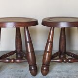 Paire de tabourets bas tripodes vintages en bois tourné
