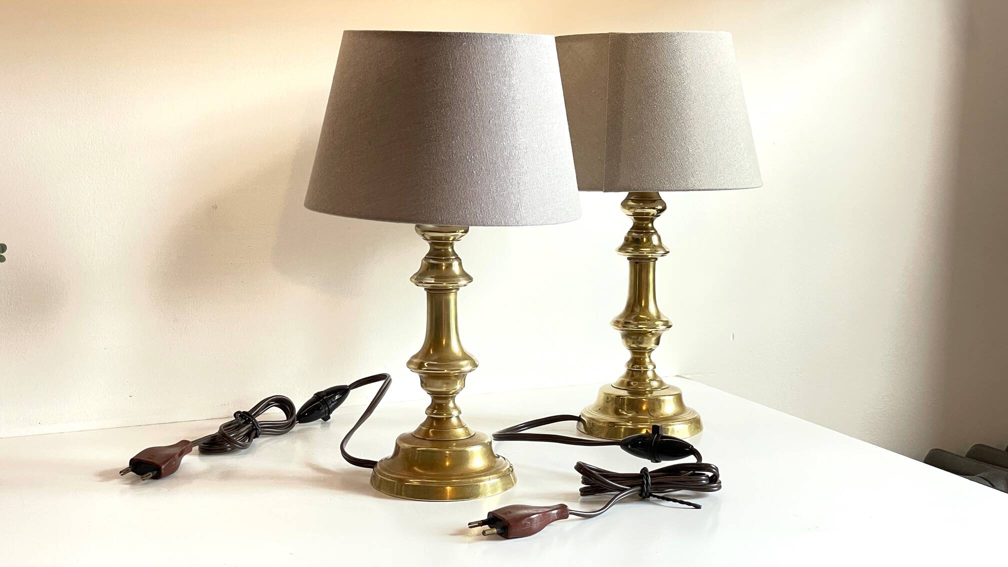 Lamp chic old solid brass candle holder