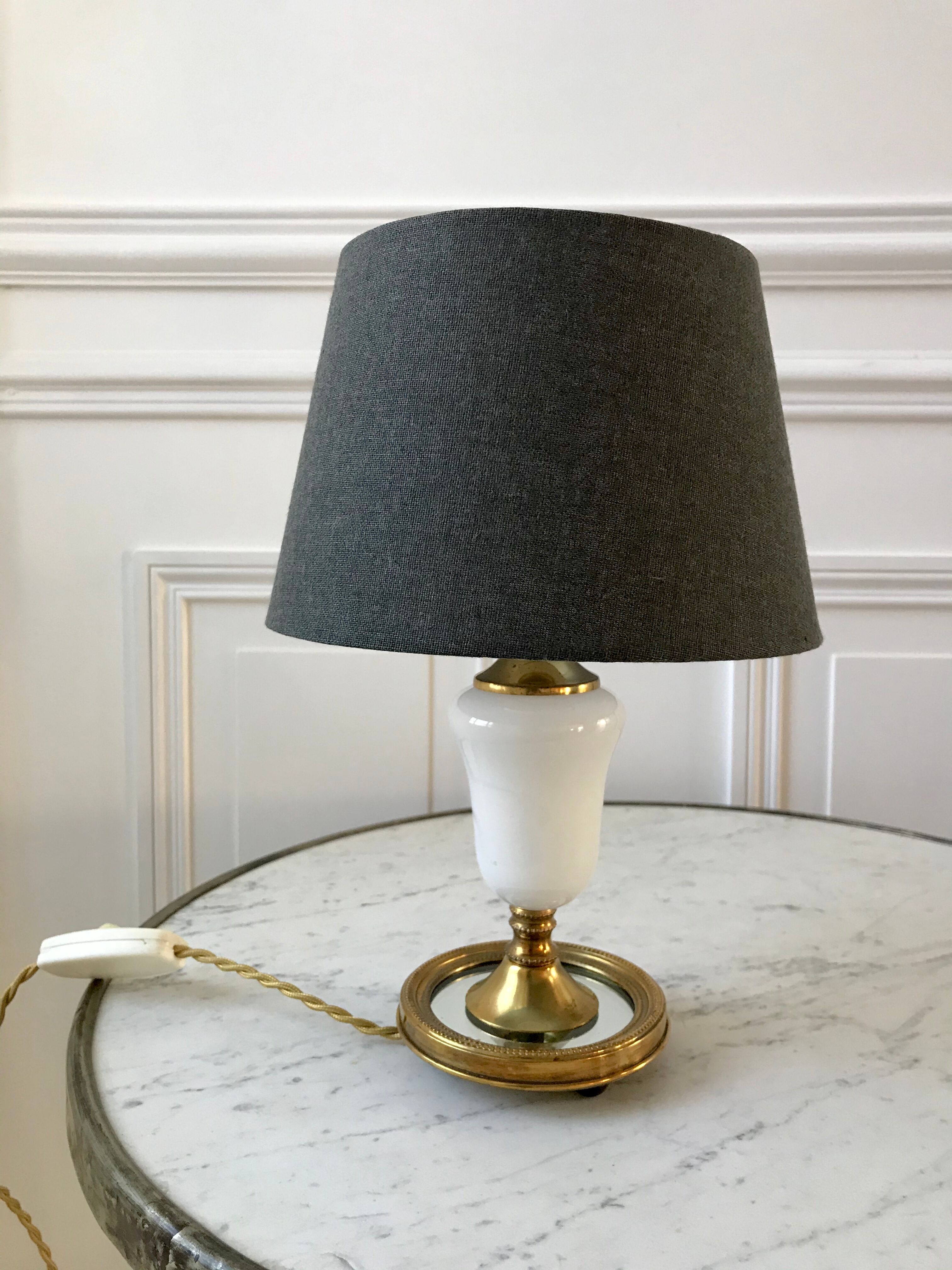 Table lamp in alabaster and brass 50s
