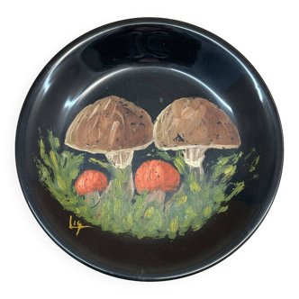 Assiette peinte champignons
