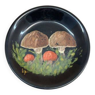 Painted mushroom plate