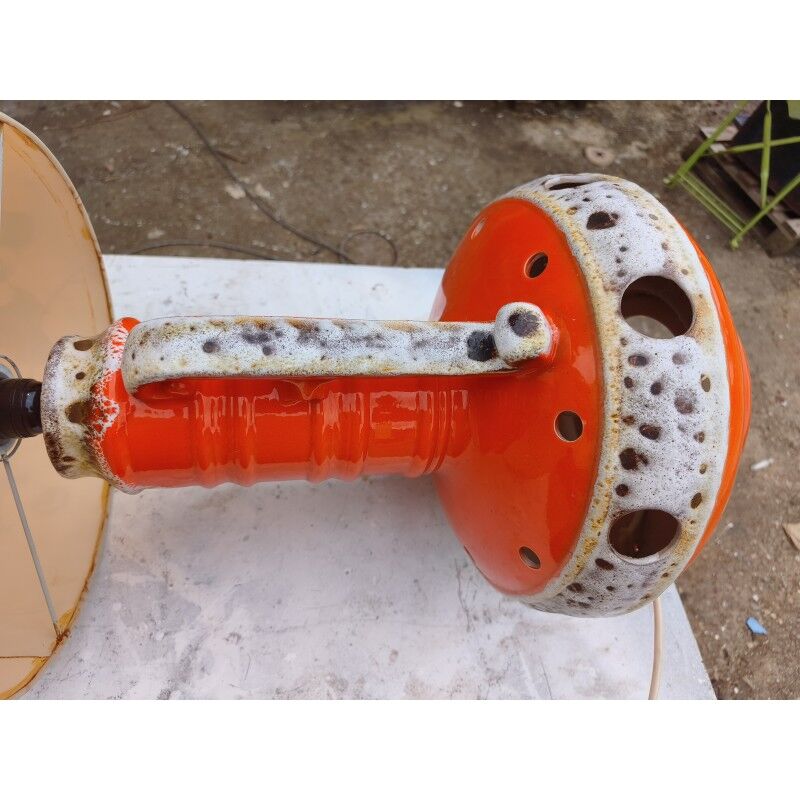 Vintage lamp from the 70s, ceramic.