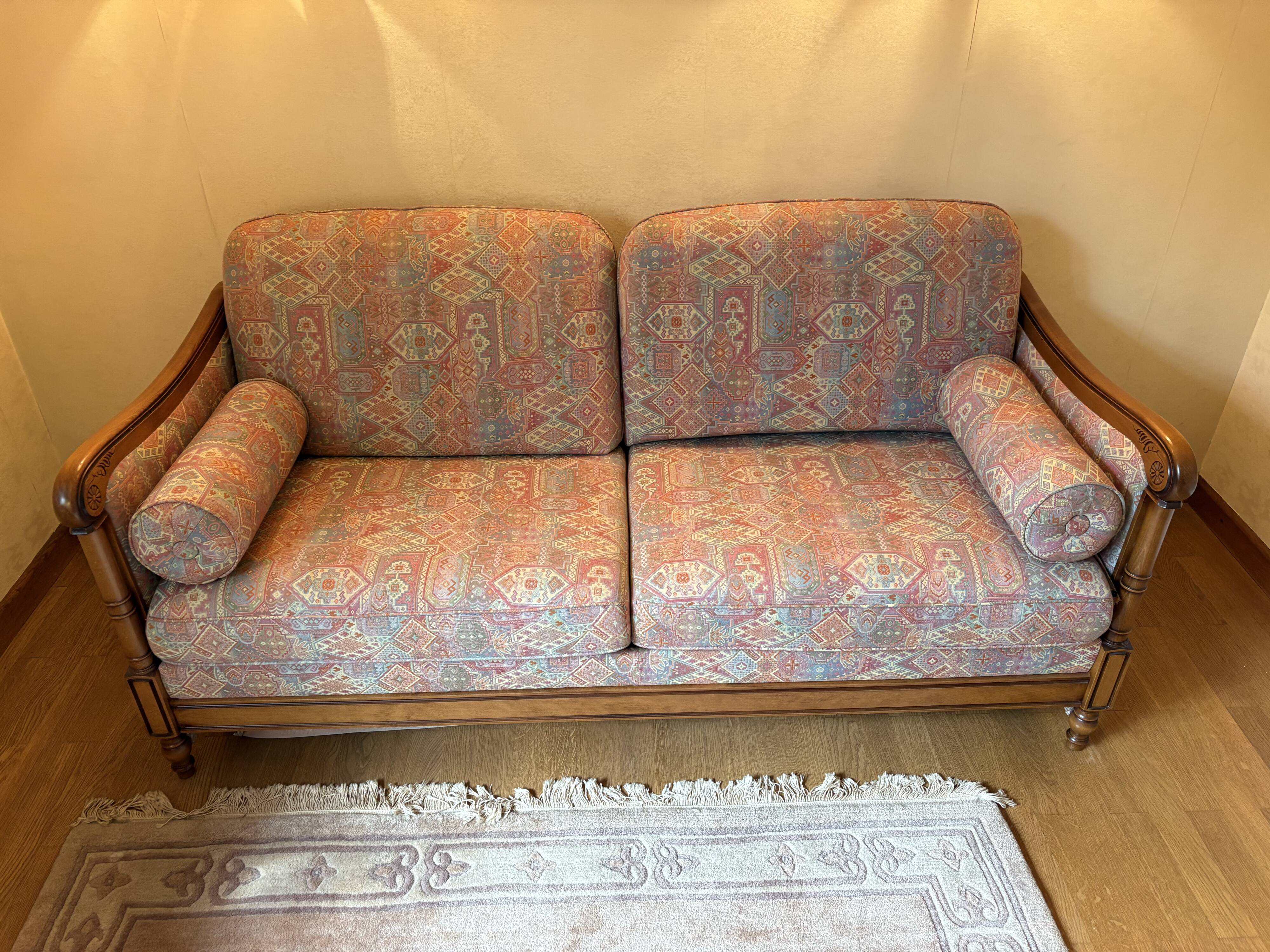 Convertible sleeper sofa