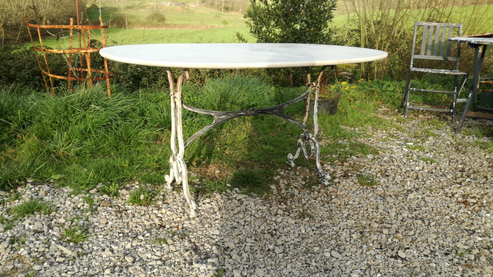 Bistro table