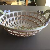 A fee-like basket